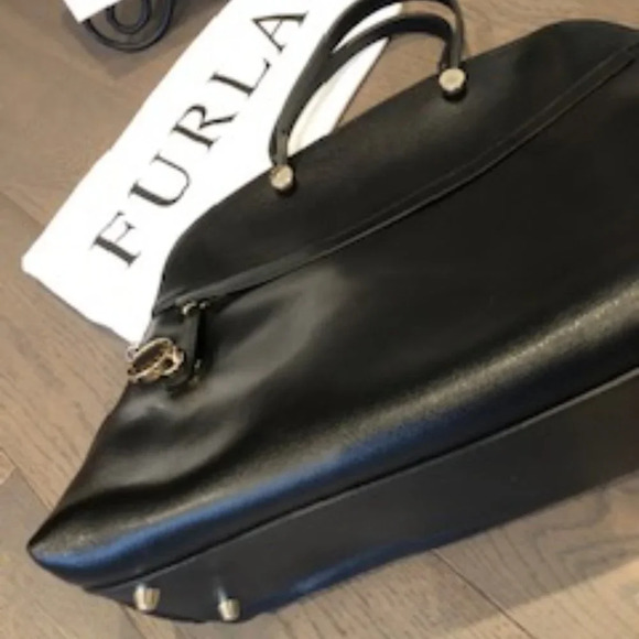 Furla Genuine Leather Handbag With Full Zip Closure Black Size OS - Picture 4 of 5